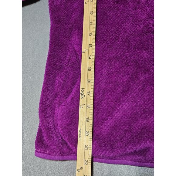 Patagonia Sweater Womens Medium Purple Soft Fleece Snap T Pocket Logo - Picture 9 of 15